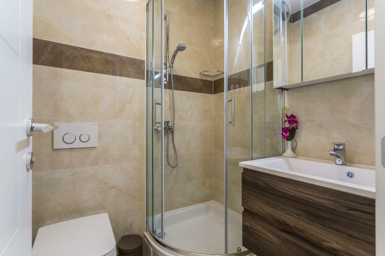 Villa Flores Рогозница Экстерьер фото