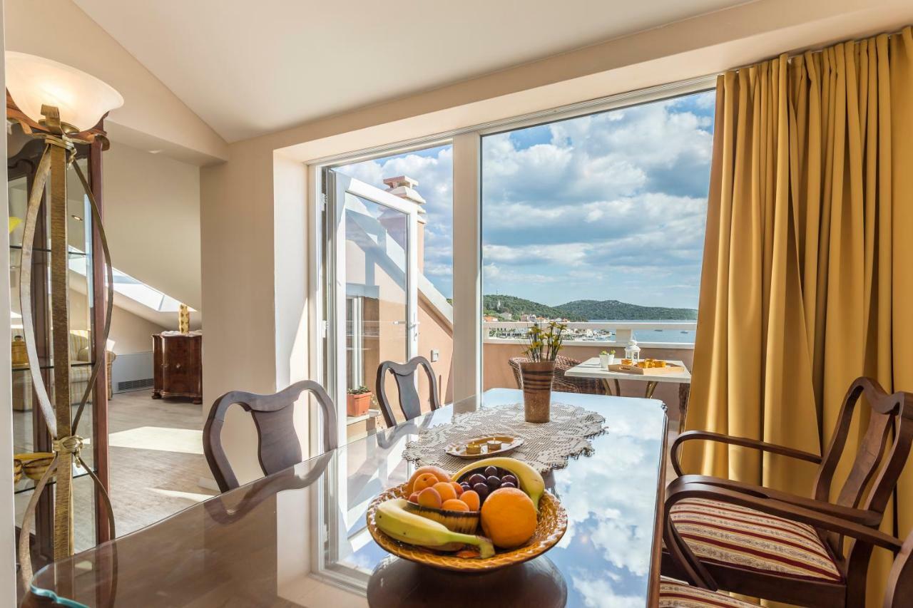 Villa Flores Рогозница Экстерьер фото