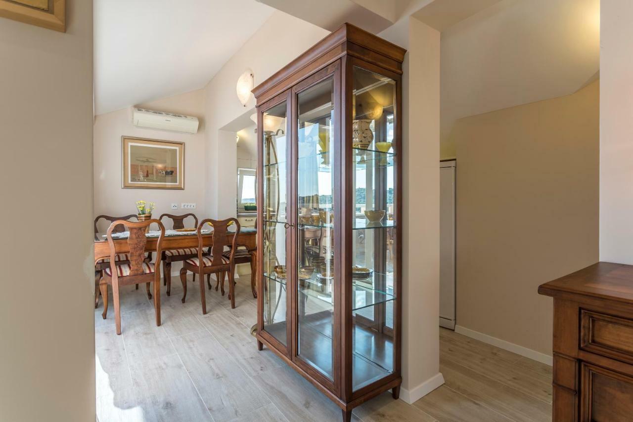 Villa Flores Рогозница Экстерьер фото